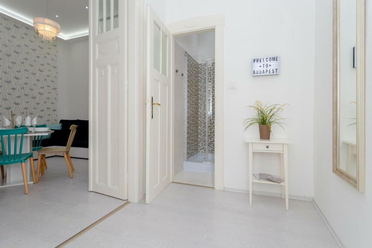Boutique Residence Jokai - Apartment In The City Center Budapest Luaran gambar