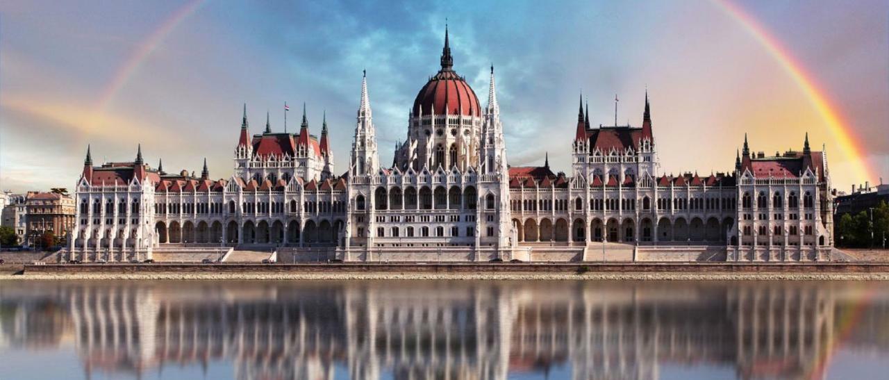 Boutique Residence Jokai - Apartment In The City Center Budapest Luaran gambar